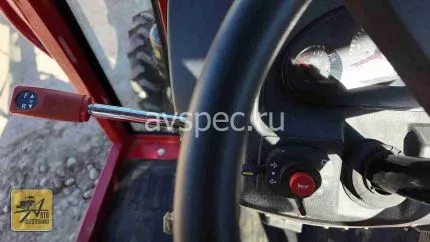 Минитрактор Dongfeng DF-244 G2 с кабиной и реверсом ПСМ