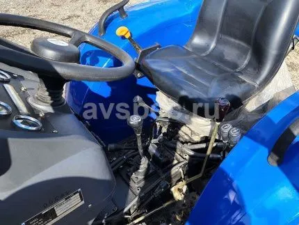 Минитрактор Jinma 264E с погрузчиком