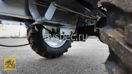 Минитрактор Феникс Р-2 с отвалом